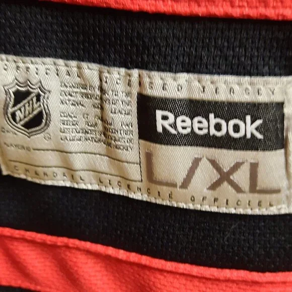 Youth Reebok NHL Chicago Blackhawks Jersey, Size L/XL - Picture 2 of 5